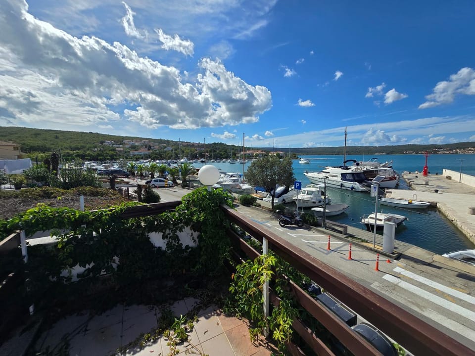 Day, Neighbourhood, Sea view, Parking