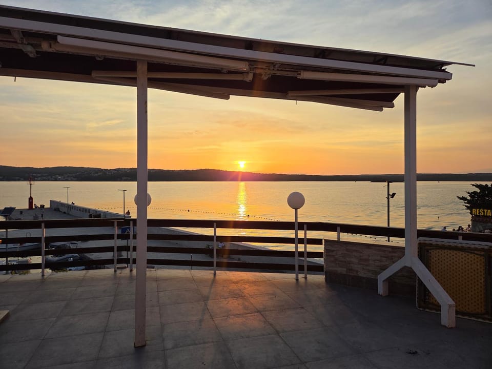 View (from property/room), Balcony/Terrace, Sea view, Sunset