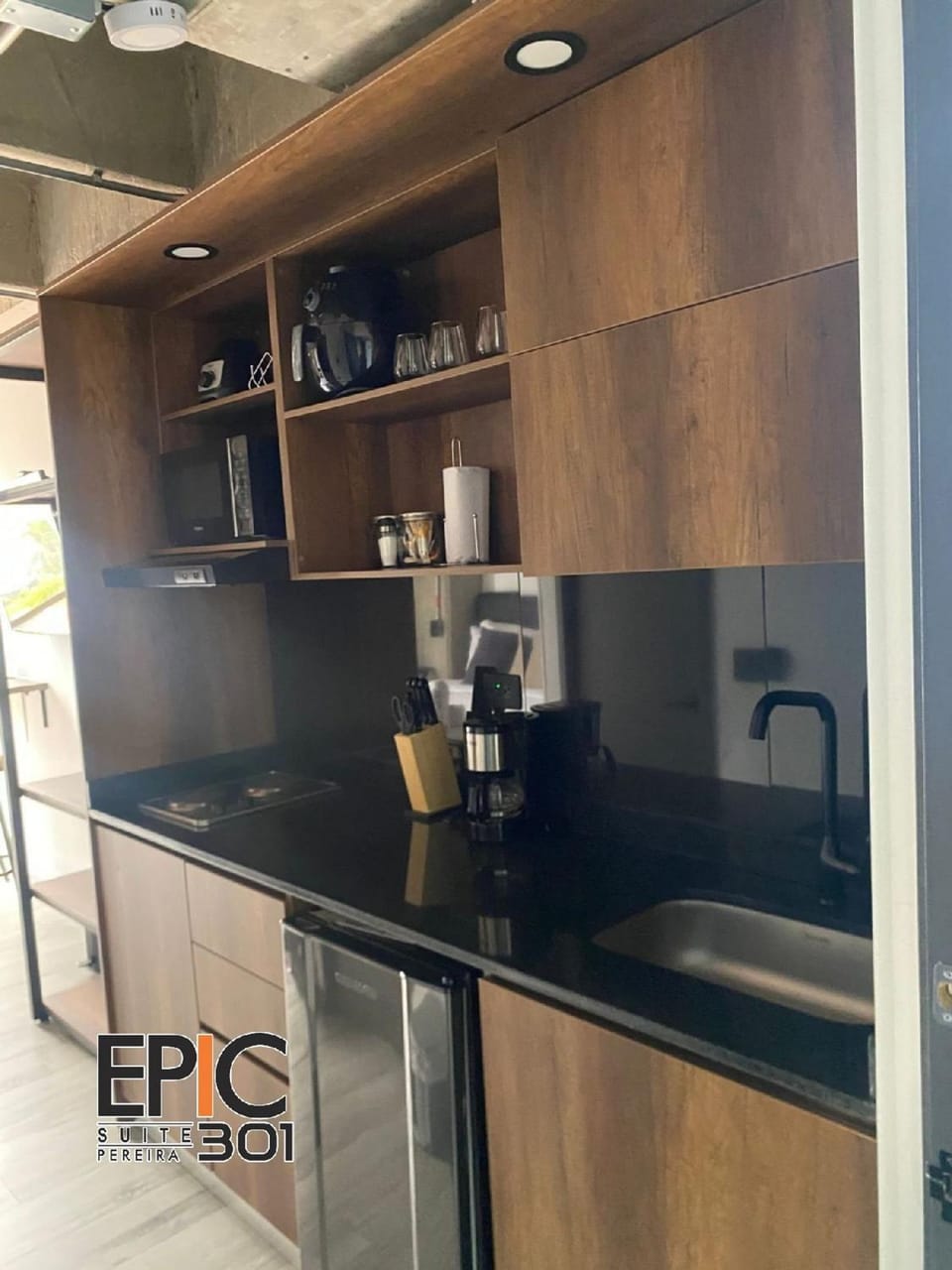 Kitchen or kitchenette, On site