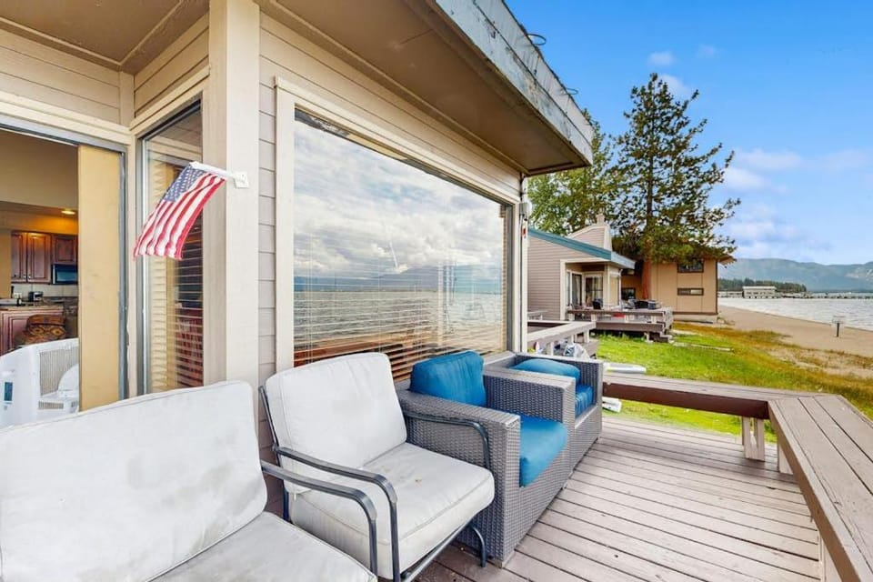 Lakefront condo with lake views grill fireplace hot tub & pool House in South Lake Tahoe