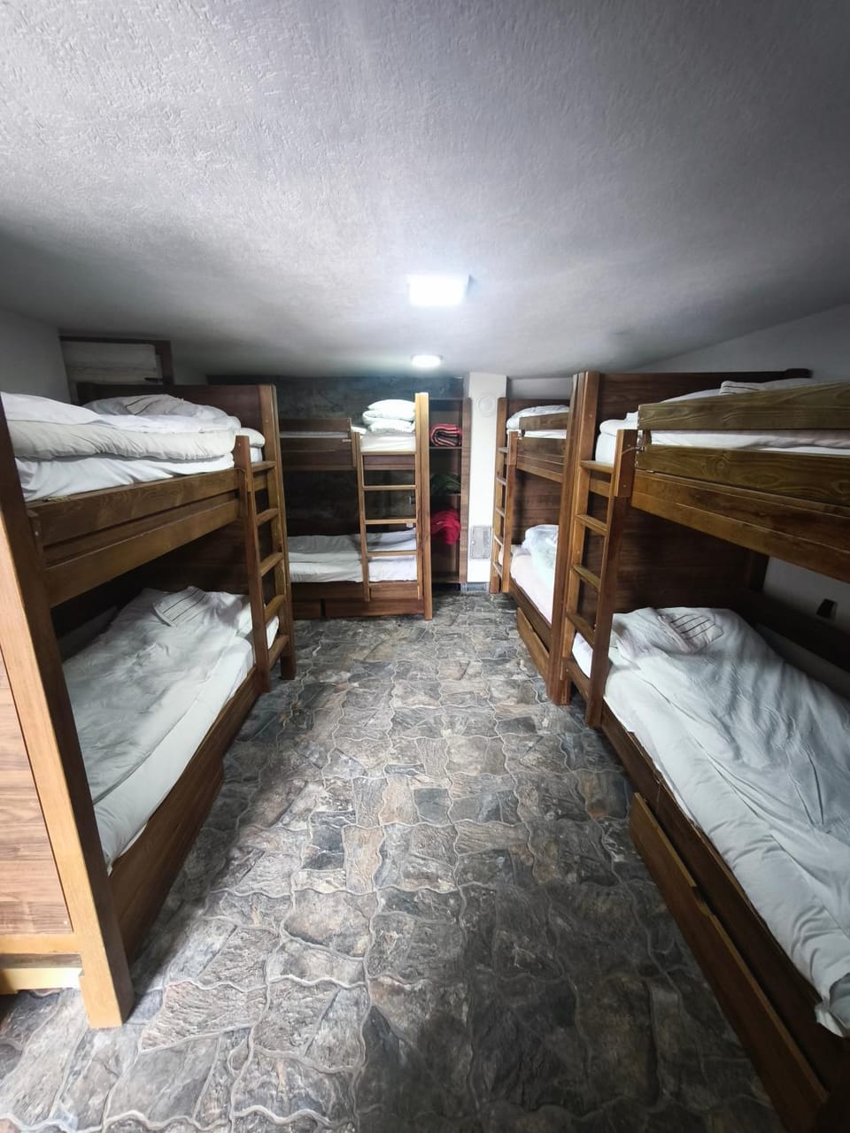 Biker Bunkhouse,8 guests group room with private bathroom Apartment in Federation of Bosnia and Herzegovina