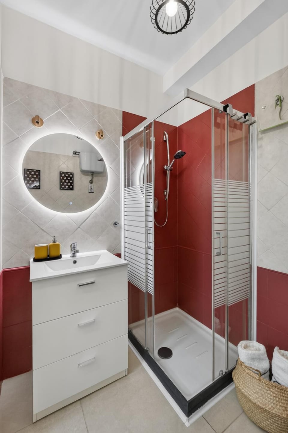 Shower, Bathroom