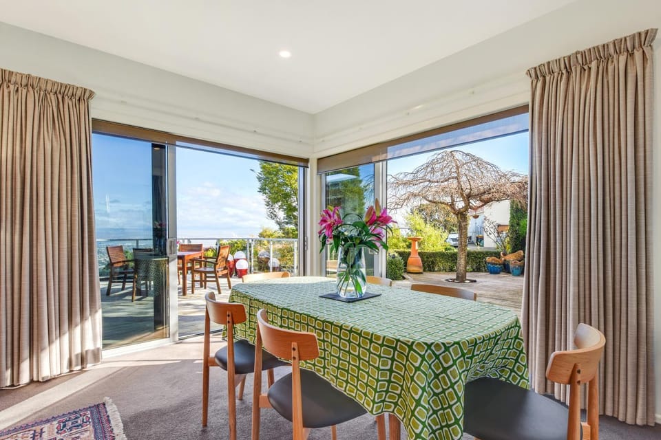 Nelson Panorama Haven House in Nelson