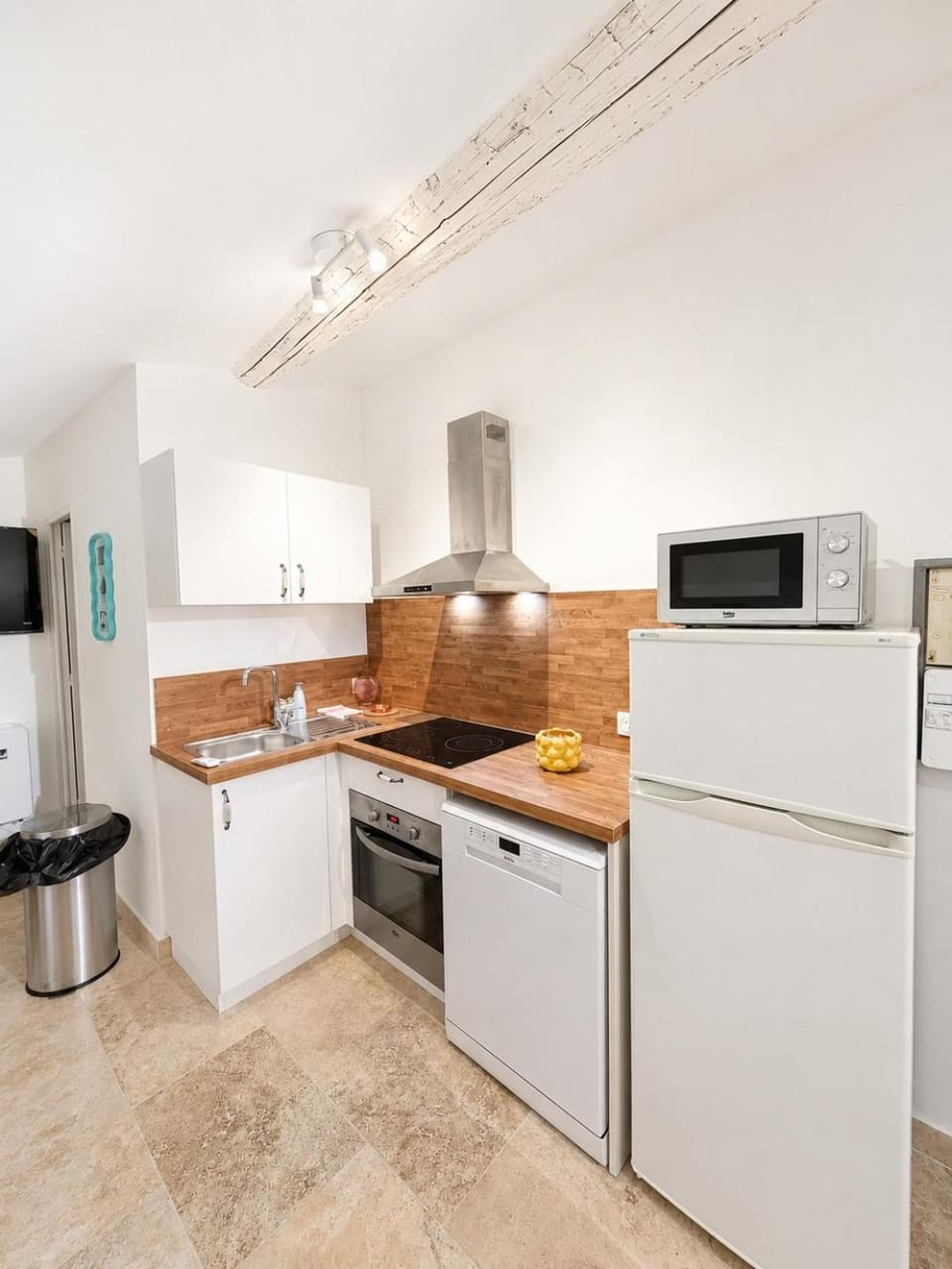 APPARTEMENT N7 INTRA MUROS T2 - CLIMATISATION- WiFi - Palais des Papes Apartment in Villeneuve-lès-Avignon