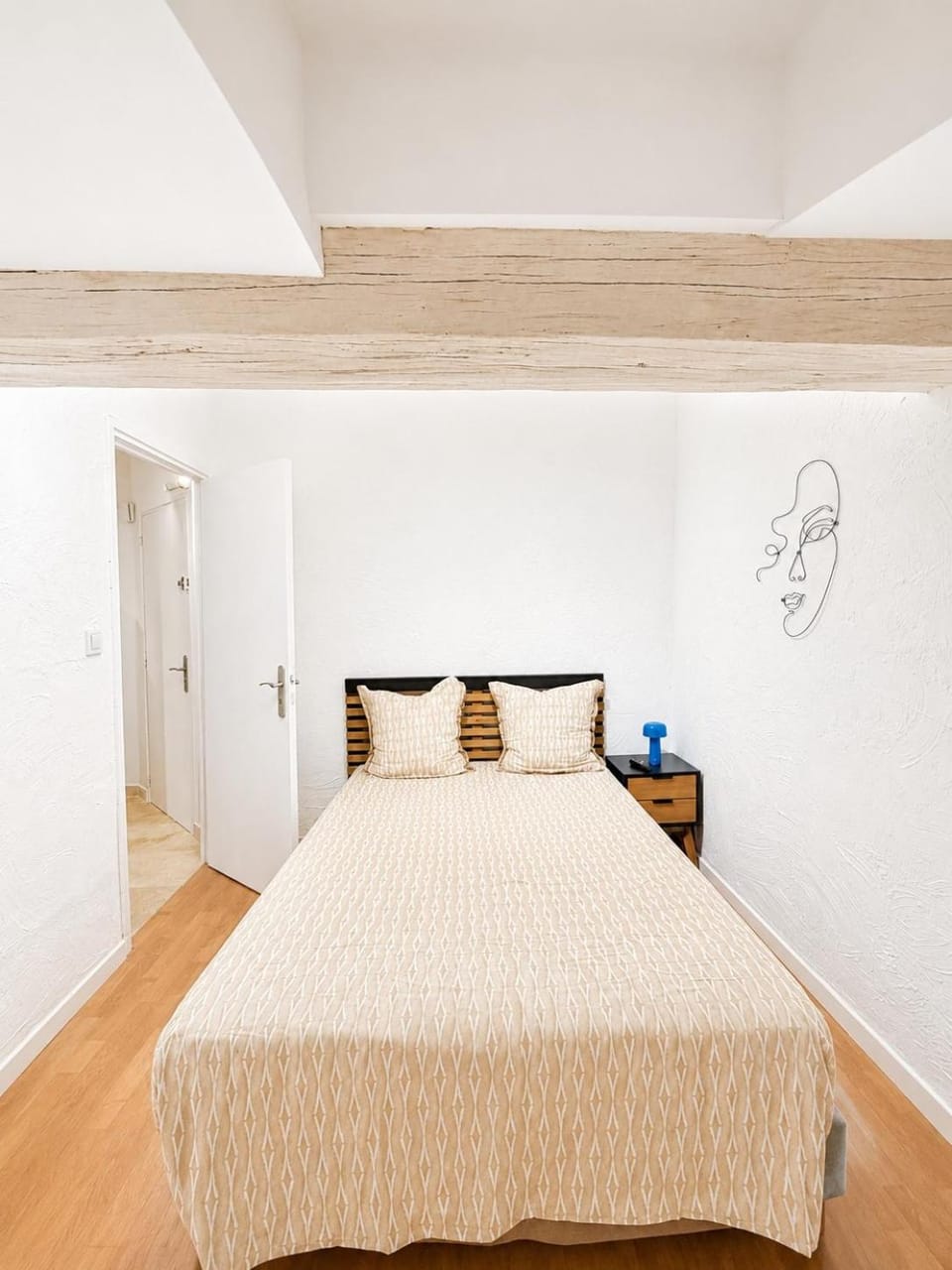 APPARTEMENT N7 INTRA MUROS T2 - CLIMATISATION- WiFi - Palais des Papes Apartment in Villeneuve-lès-Avignon