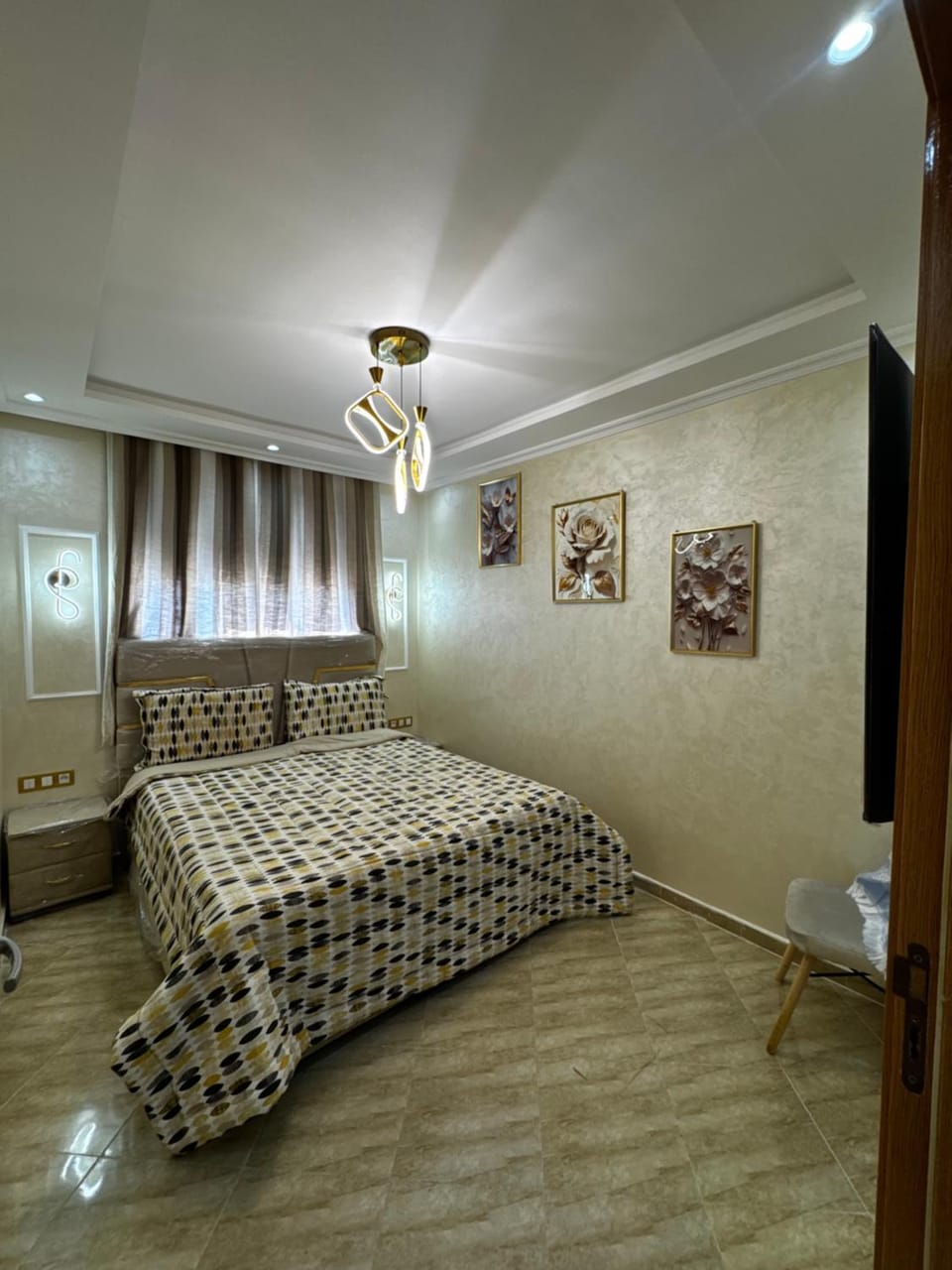Appartement tout confort à 10 minutes de la plage avec accès piscine Apartment in Rabat-Salé-Kénitra