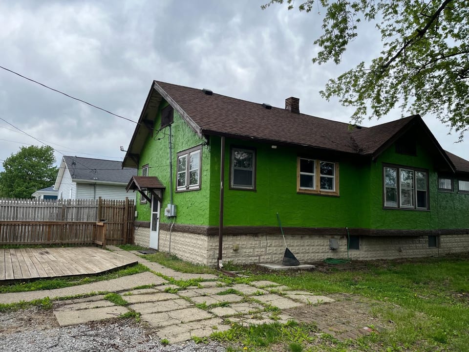 Black River Bungalow House in Port Huron