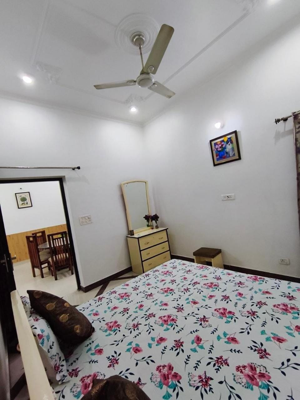 Comfy Stay Bed and Breakfast in Dehradun