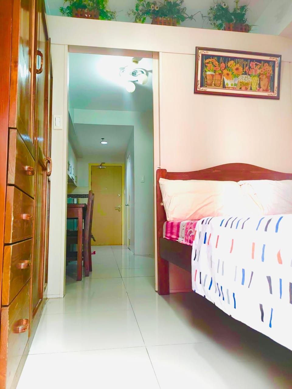 Bed, Photo of the whole room