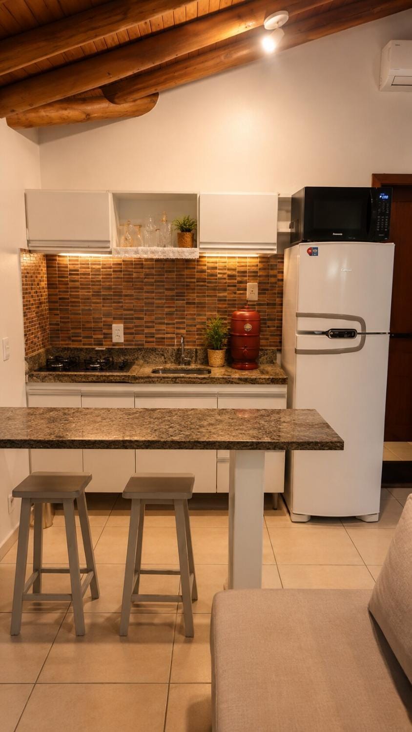 Kitchen or kitchenette, Dining area, microwave, oven, stove