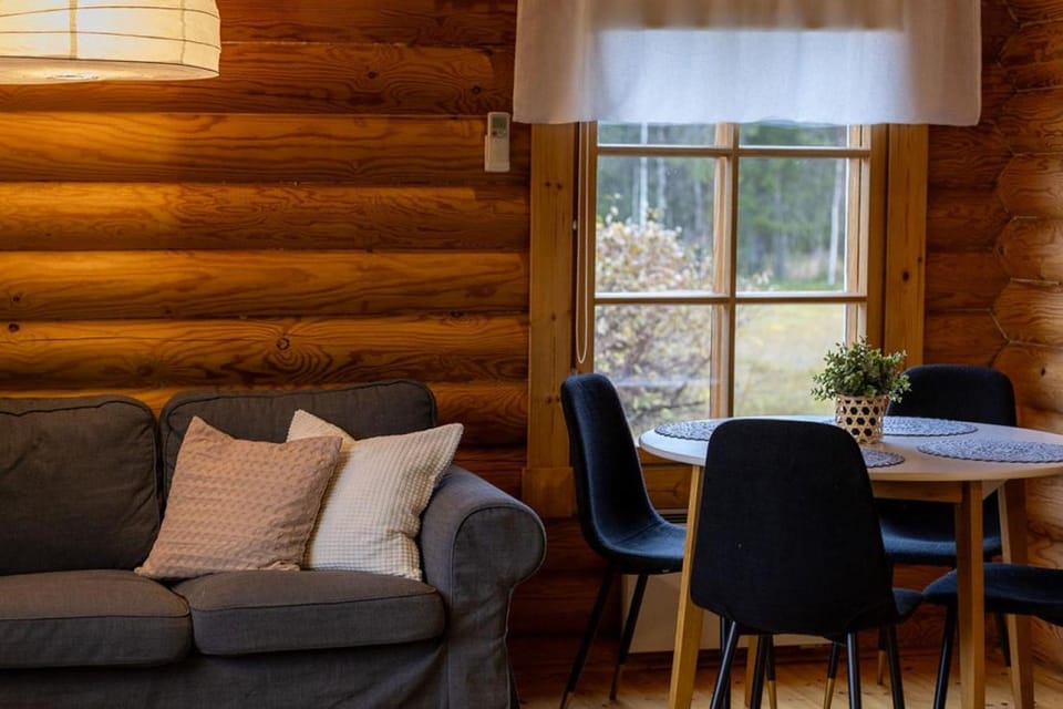 Villa Tilhi - Cozy 2BR Cabin with Sauna & Fireplace Cabin in Finland