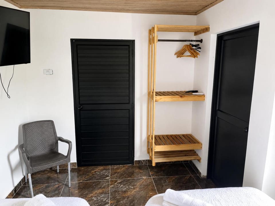 The White House Inn Bed and Breakfast in San Andrés and Providencia