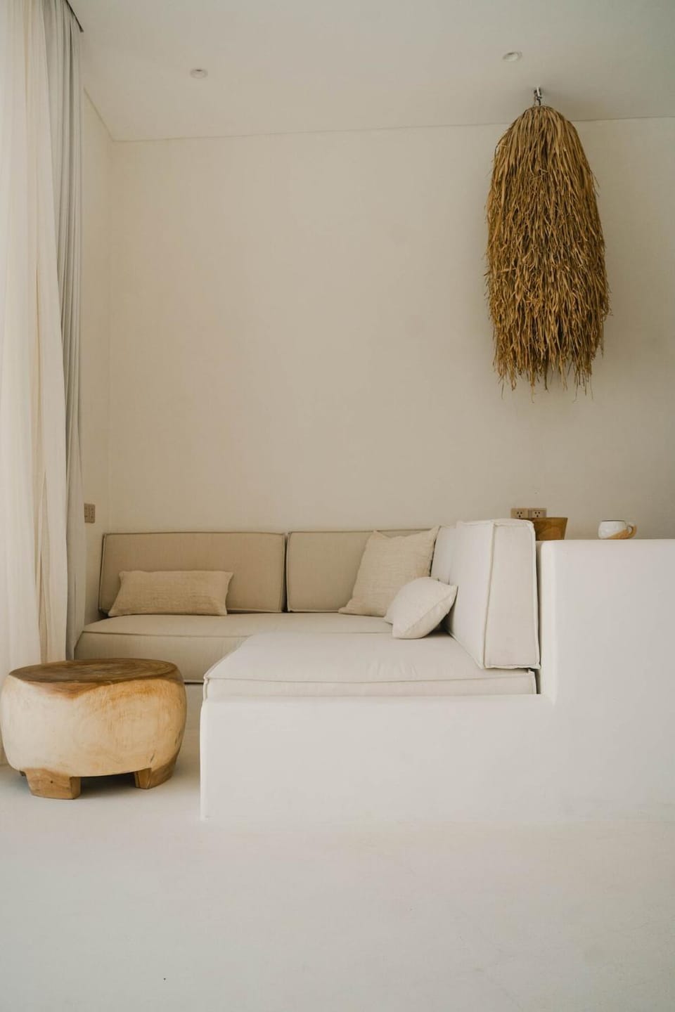 Boso Villa Stylish 1BR With Rooftop in Bingin Villa in Bali