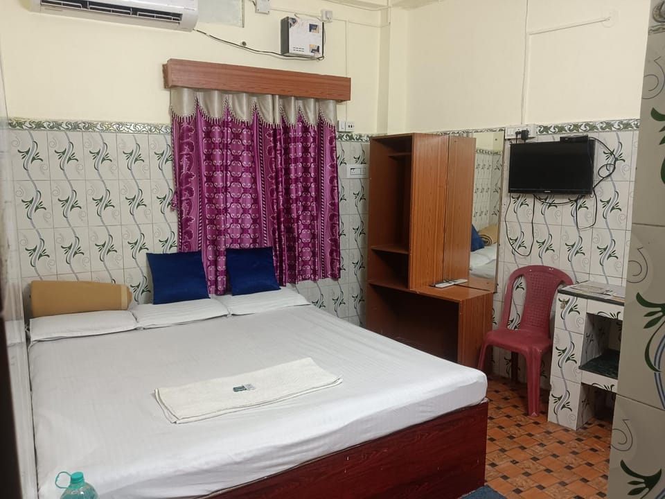 Sree ramakrishna holiday in Hotel in Puri