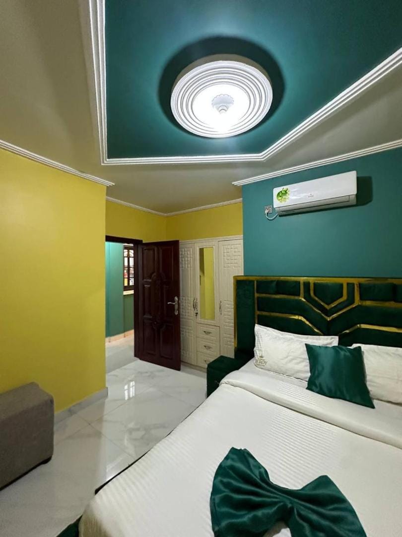 STUDIO Esperance Apartment in Douala