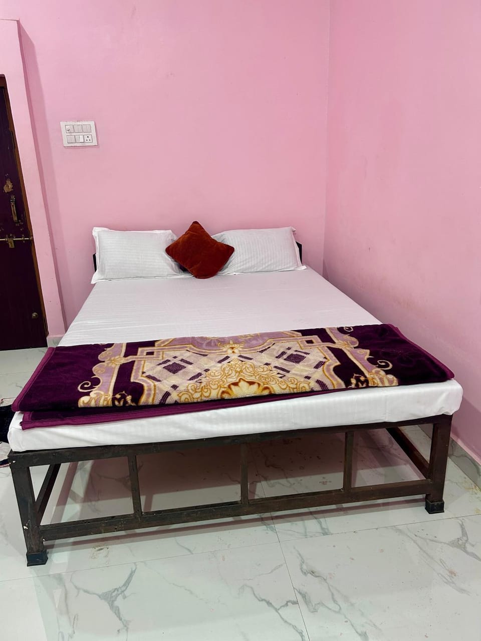 Gavilgadh - The Pink Villa Homestay Vacation rental in Maharashtra