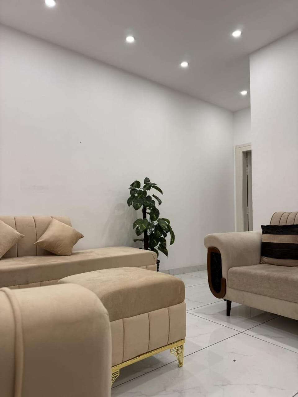 I bed furnished apartment new city arcade Apartment in Punjab