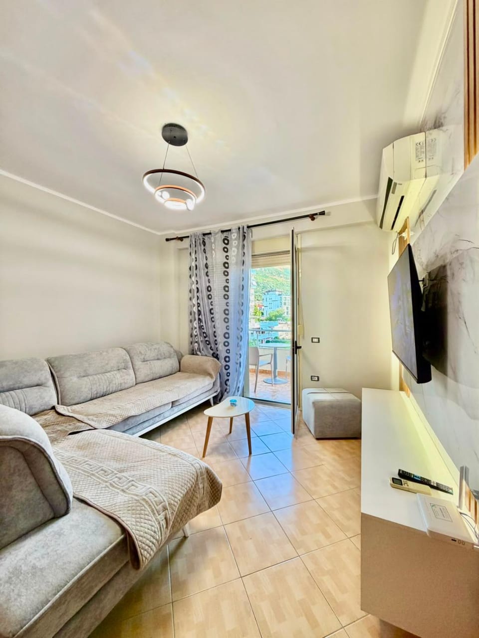 Balcony/Terrace, Living room