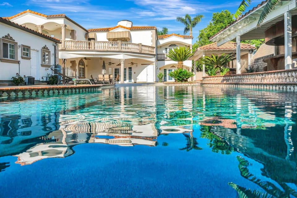 Grand Mediterranean House W/ Pool, Spa & Slide! House in Reseda