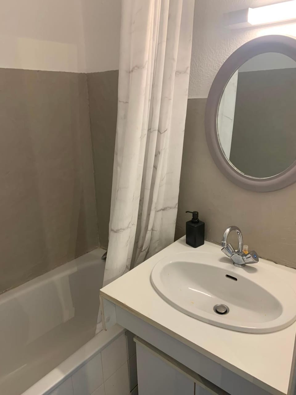 Tourgeville Plage 2 pieces avec parking, piscine et tennis Apartment in Deauville