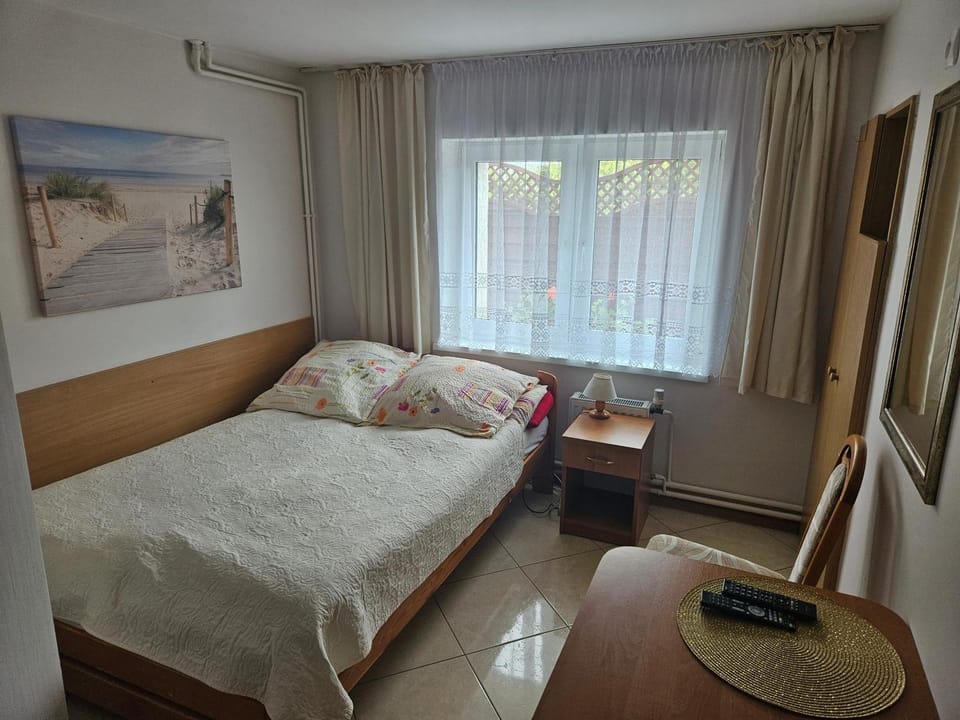 Pokoje u Damiana Bed and Breakfast in West Pomeranian Voivodeship, Poland