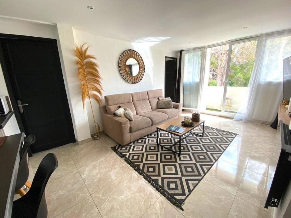 Le Trinité Apartment in La Ciotat