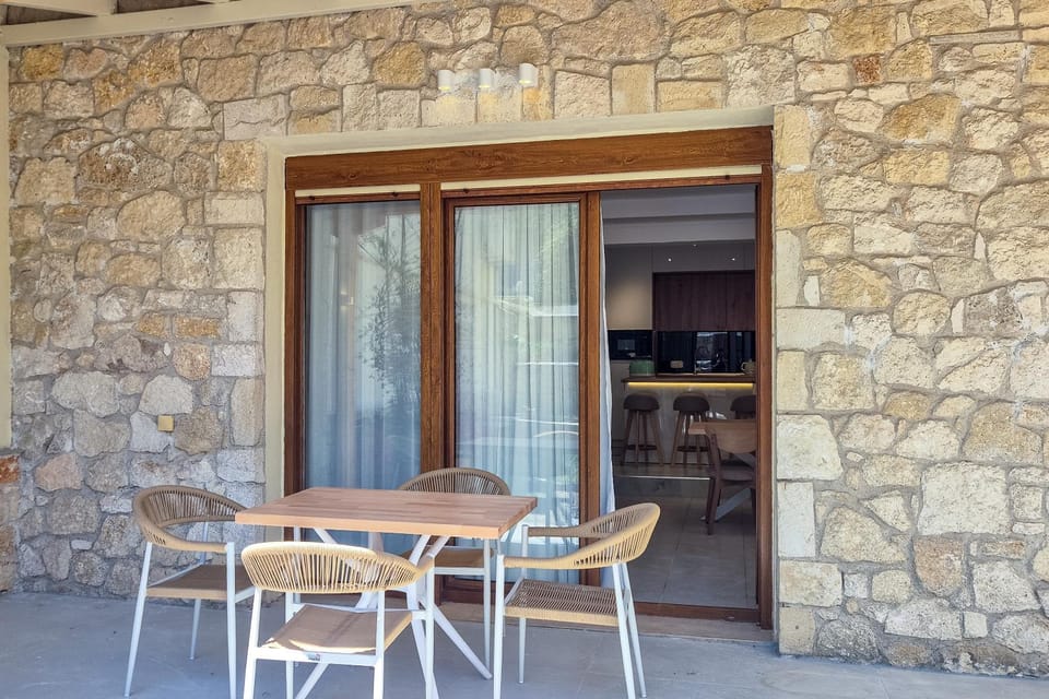 Athena Luxury Vila House in Halkidiki