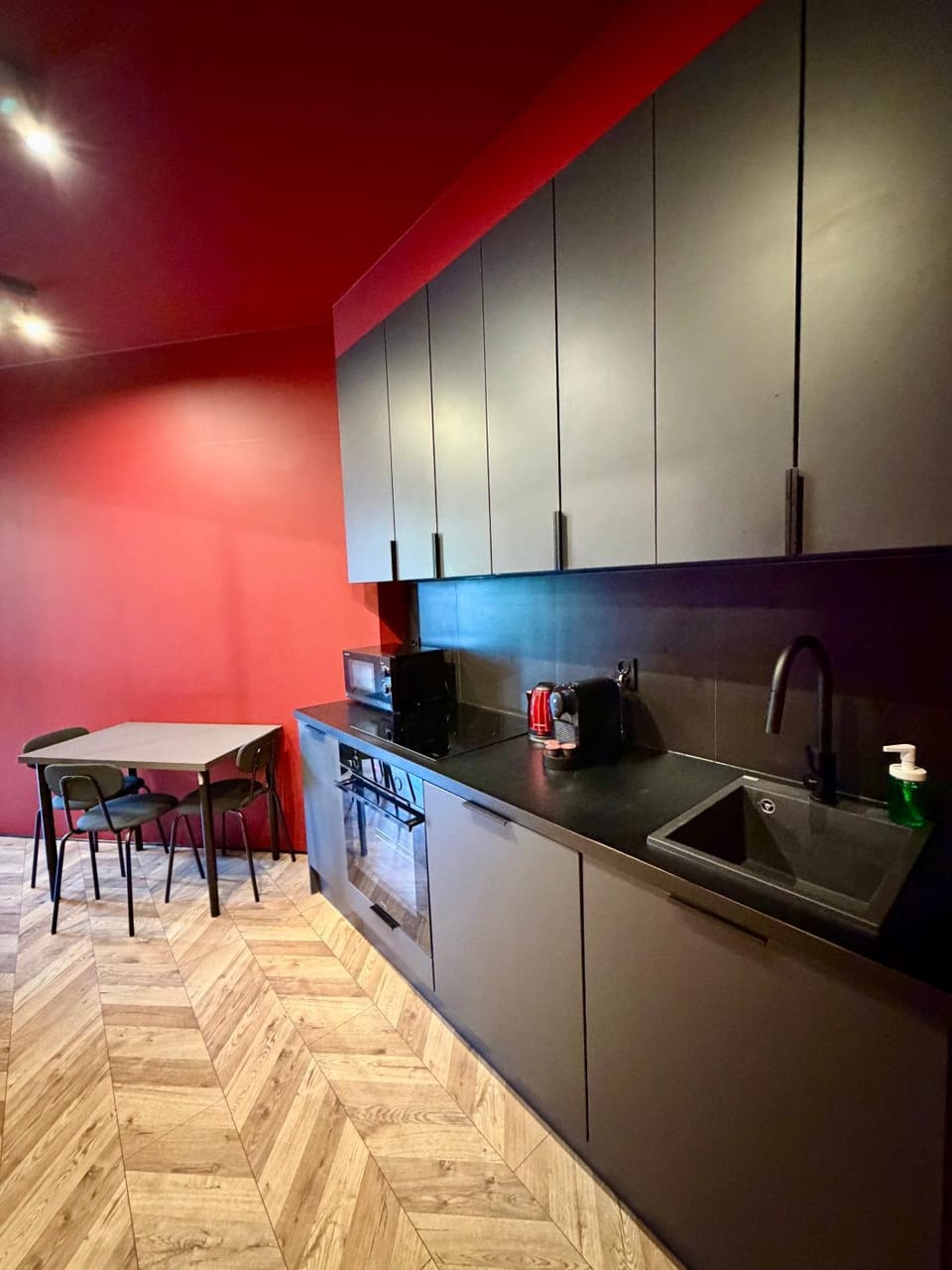 Kitchen or kitchenette