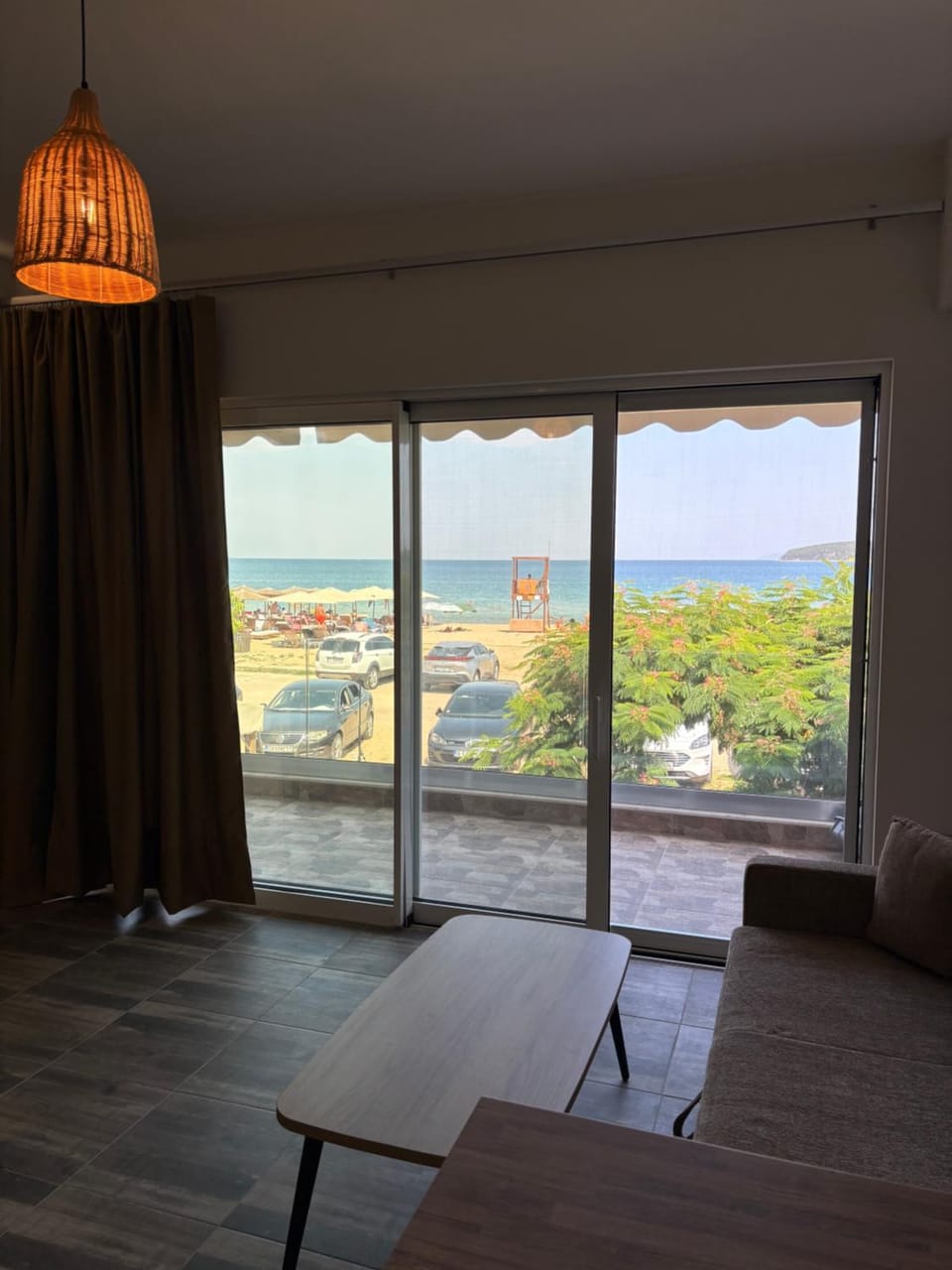 Seafront Apartment Apartment in Nea Peramos