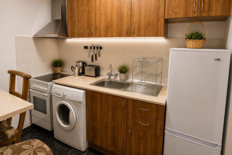 Comfortable Room in The City Centre Campground/ 
RV Resort in Varna