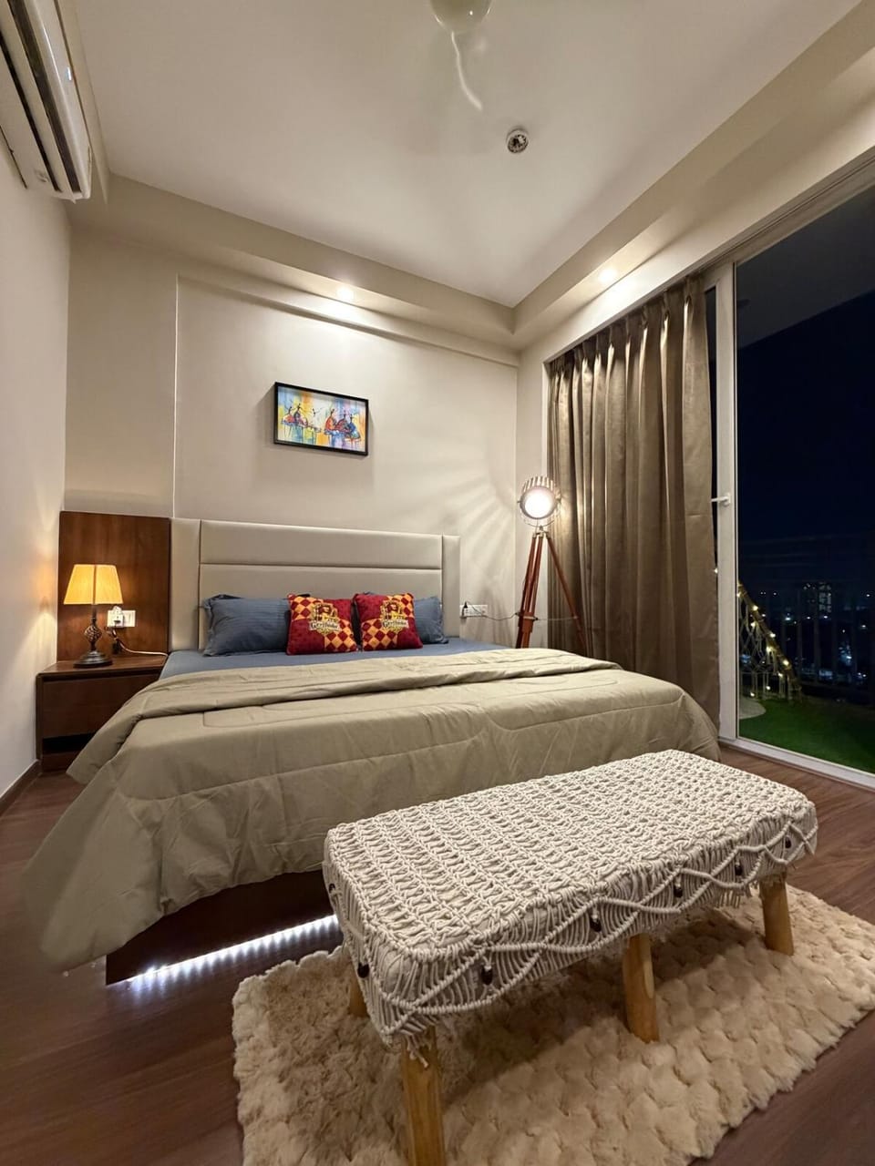 Home Escape Apartment in Uttar Pradesh