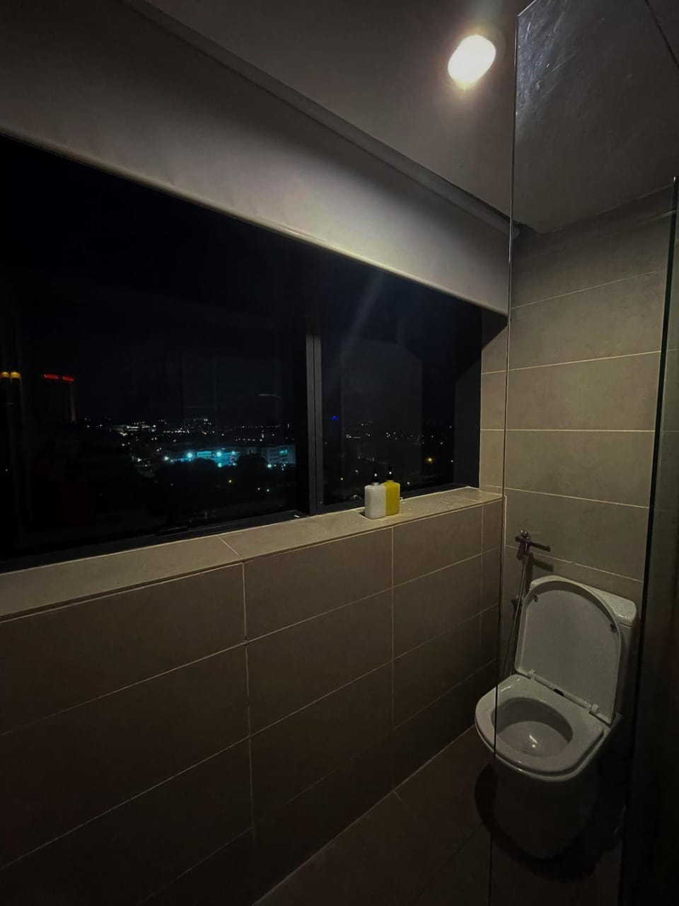 Malina Suite 5 Kozi Square Apartment in Kuching