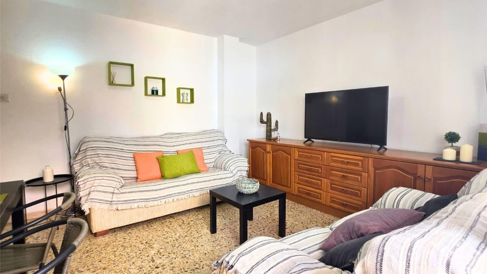BS Profesor Escobar Manzano nº38, estancia min 5 noches, a 6 minutos andando de la playa Apartment in Almería