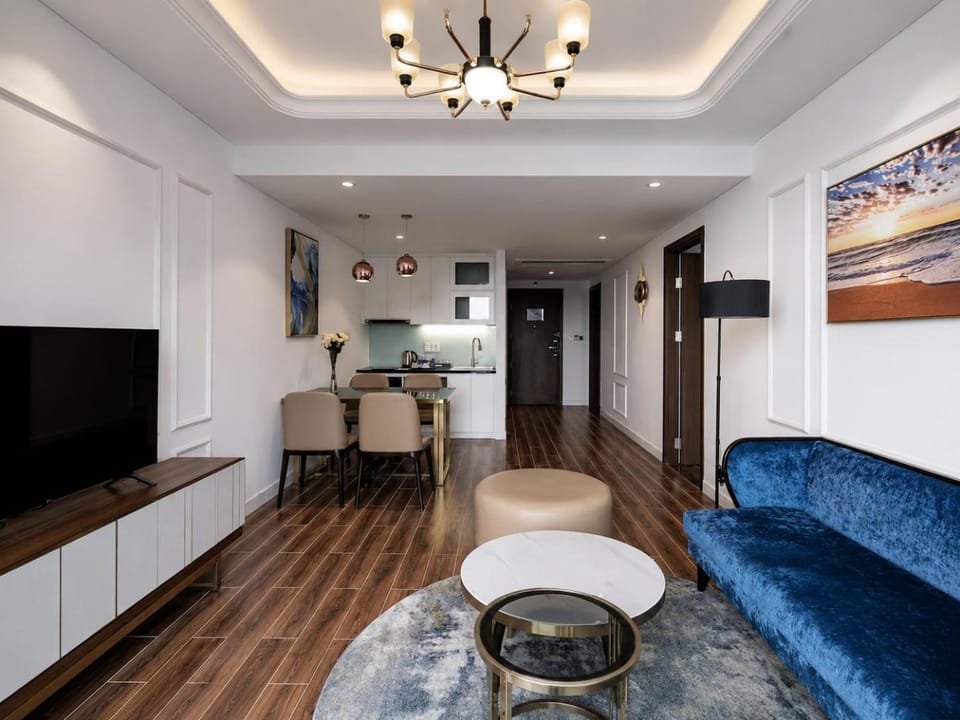Living room, kitchen
