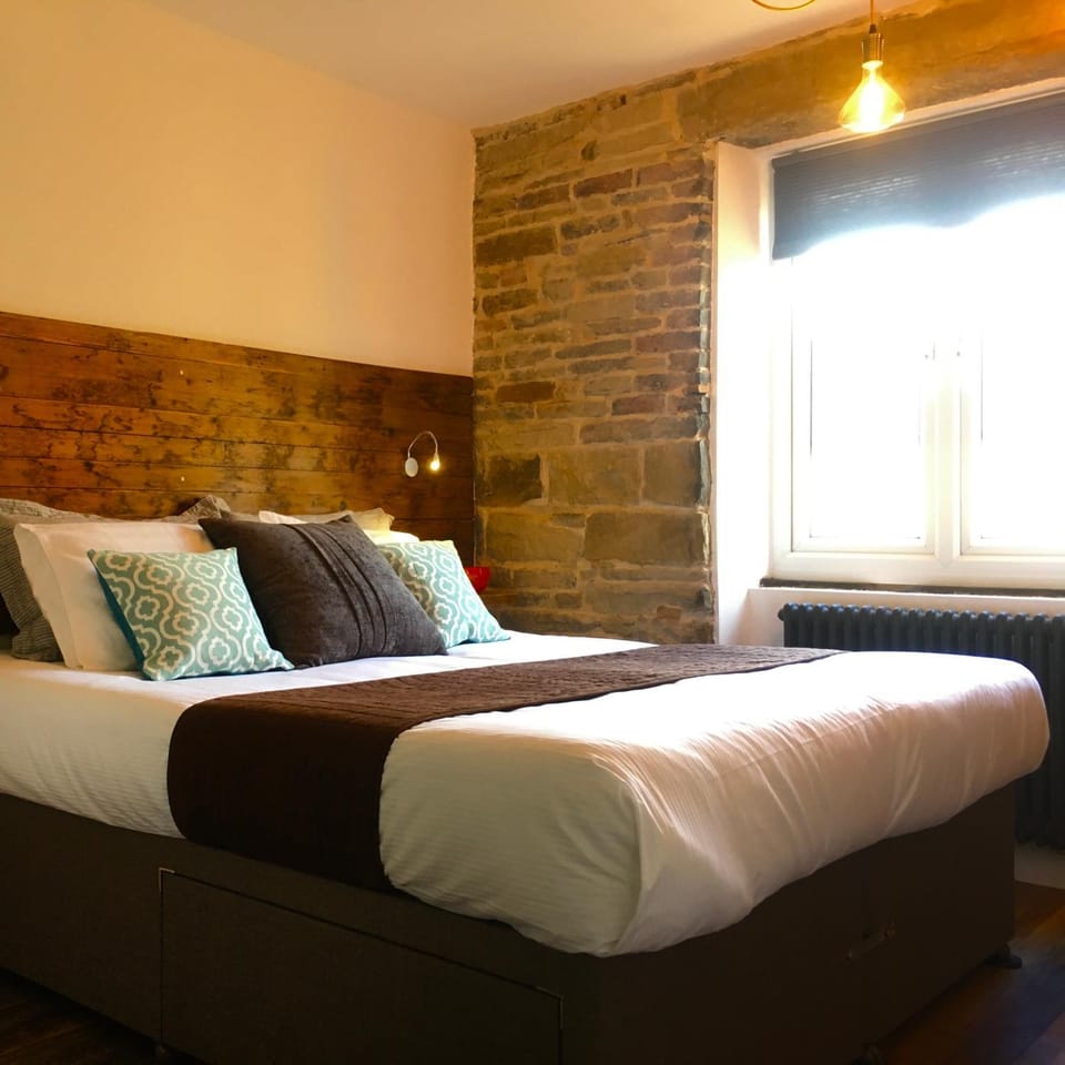 Over Under Cottage Apartment in Holmfirth