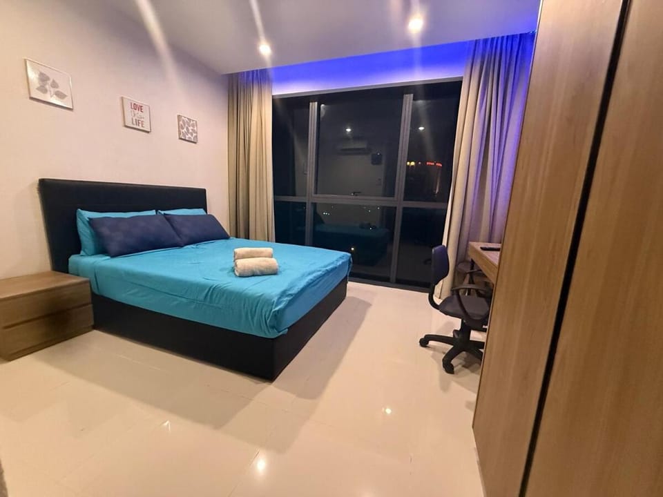 M Suite 4 Kozi Square Apartment in Kuching