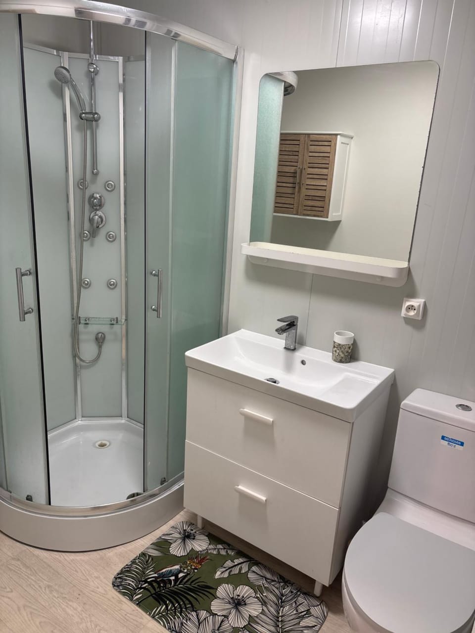 Shower, Bathroom
