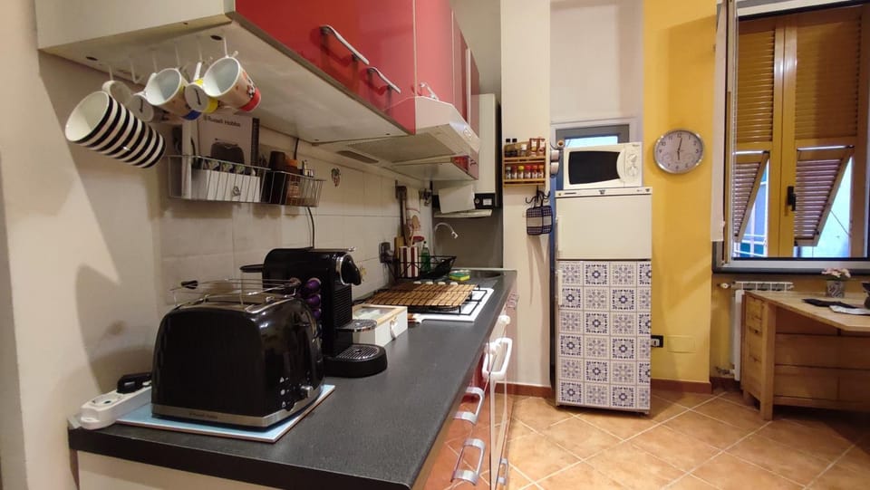 Coffee/tea facilities, Kitchen or kitchenette, oven, pet friendly, stove, toaster