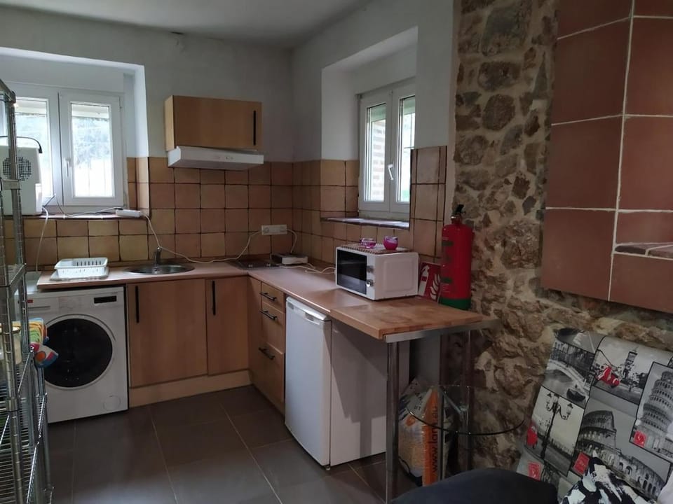 Apartamento 2 personas, La Revilla Apartment in Western coast of Cantabria