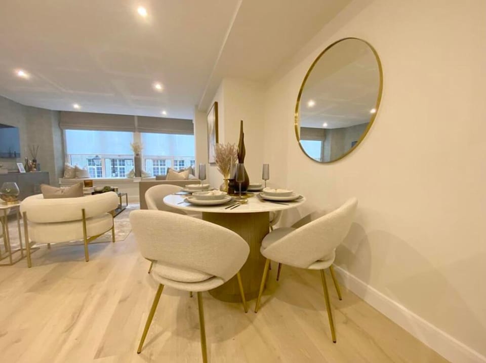 Stylish Harrogate Retreat in the Heart of Town Apartment in Harrogate