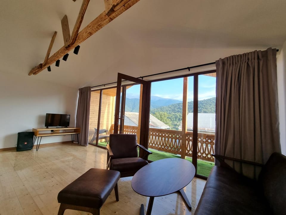The Penthouse ,entire apartment with 2 bedroom,Curated by Harmony Apartment in Armenia