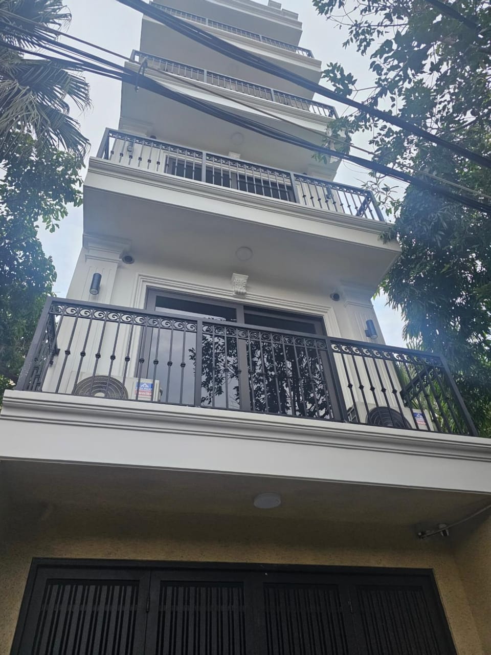 Lakenest Realty 21, Âu Cơ, Tây Hồ, Hà Nội Apartment in Laos