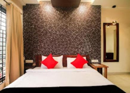 Hotel Grand palace & Banquet Hotel in West Bengal