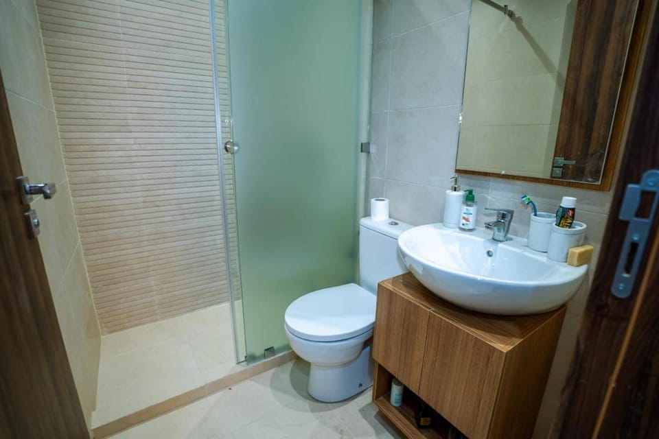 Shower, Toilet, Bathroom