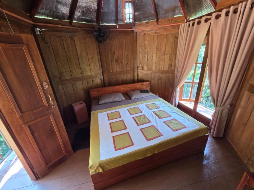 Misty Heaven House in Central Province