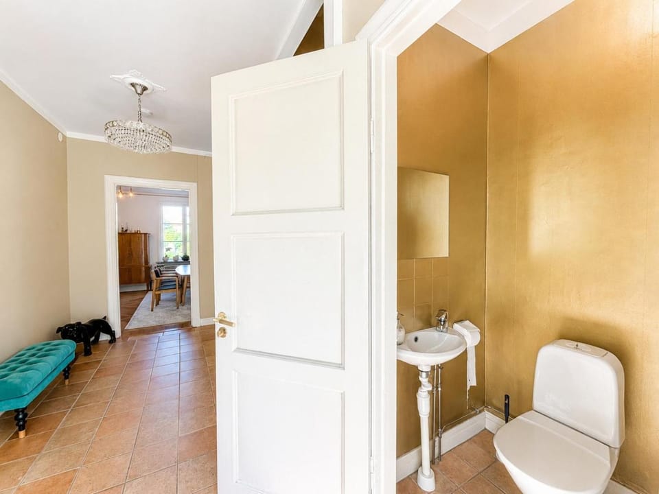 4 Bedroom Townhouse Near Liseberg With Free Parking For Families And Companies House in Gothenburg
