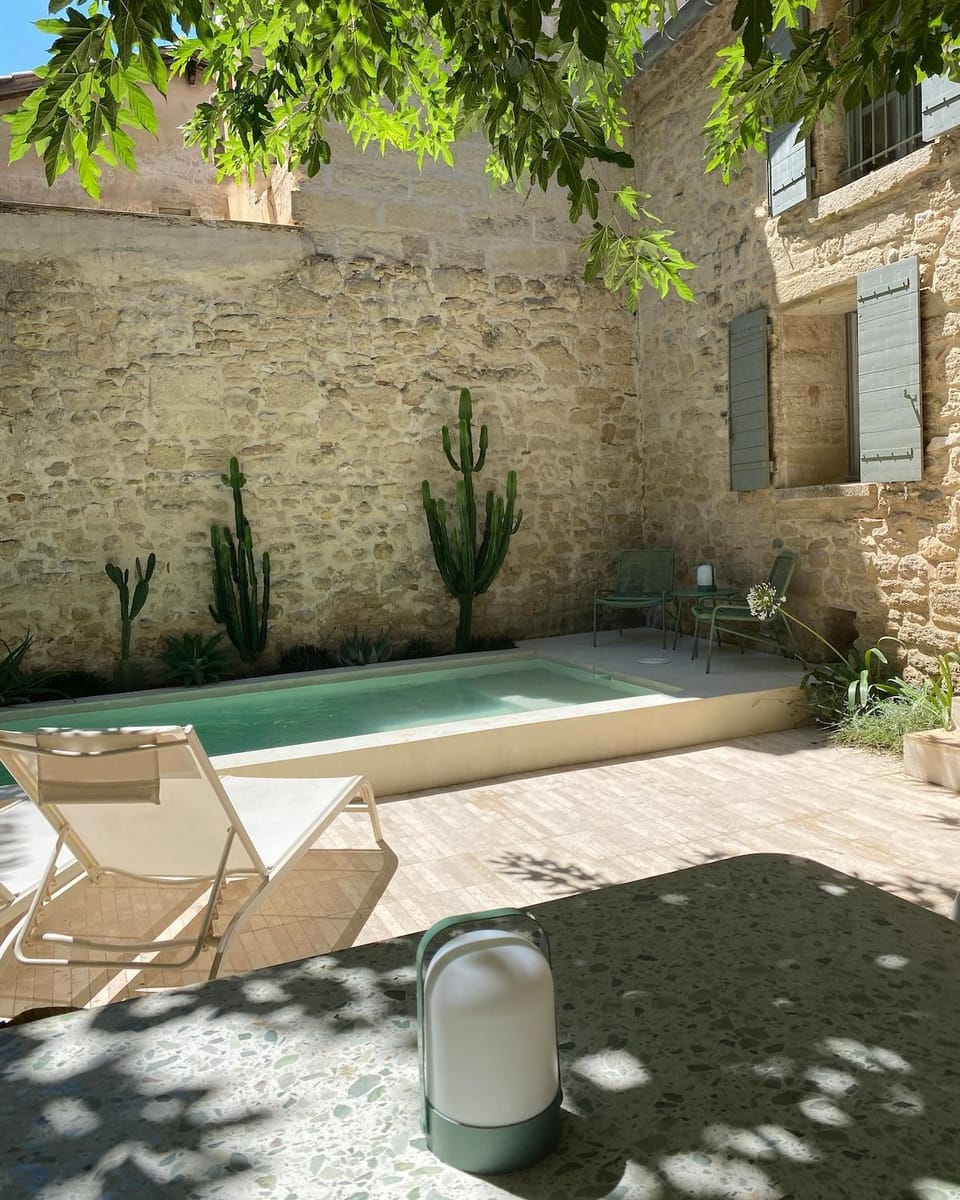 Historic Center House with pool Apartment in Uzes