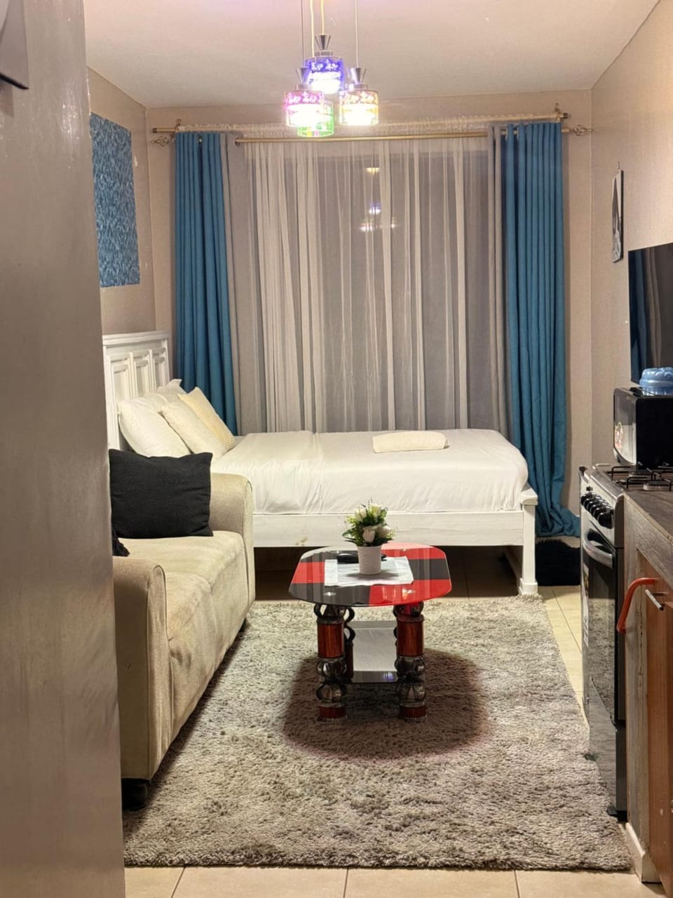 Home away with rooftop swimming pools Bed and Breakfast in Nairobi