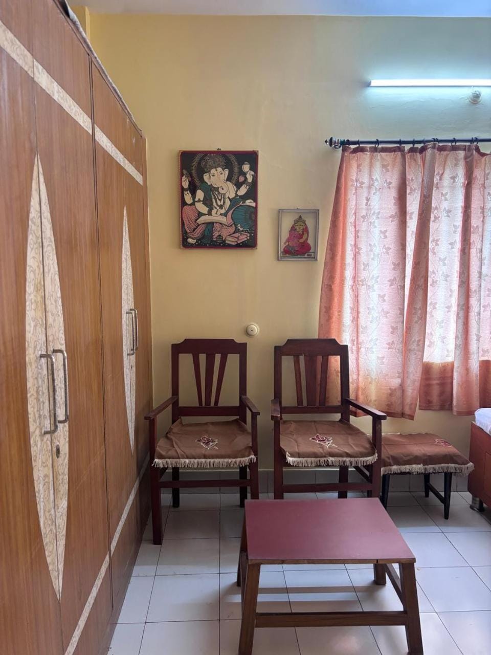 Kalakunj, Home Away From Home Apartment in India