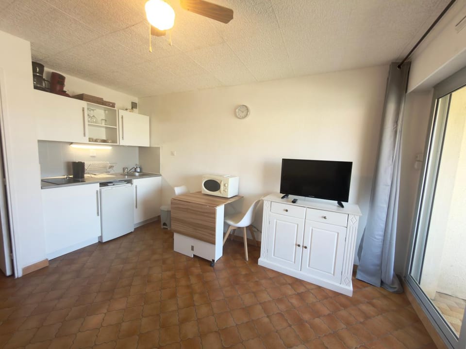 Communal kitchen